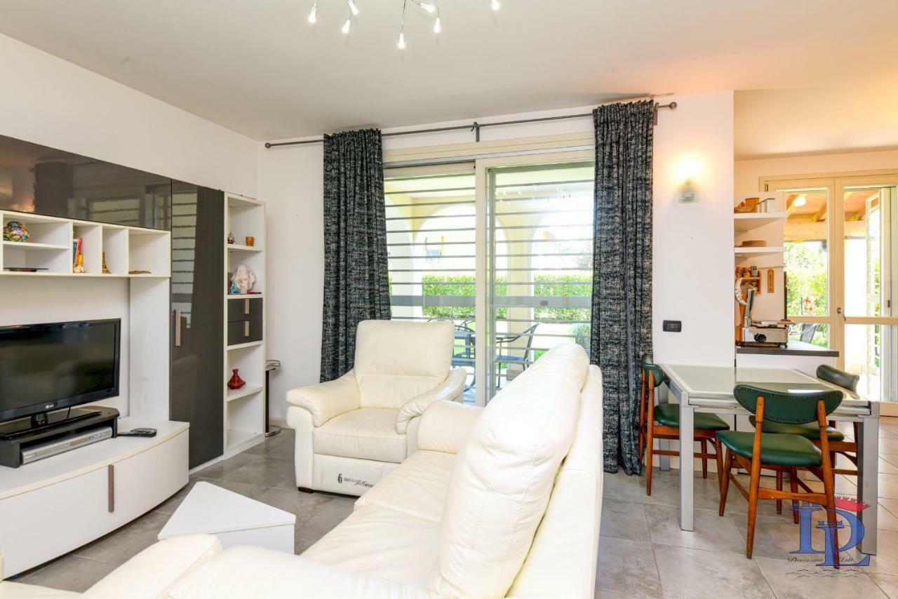 Desenzanoloft Official Partner Marriott Homes & Villas - Bea House, Sirmione With Private Garden And Share Pool Exterior foto