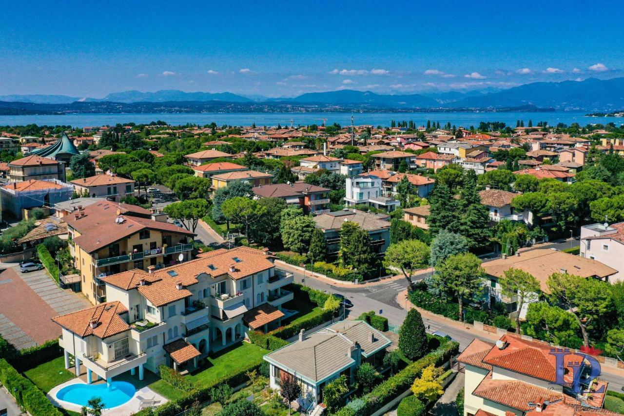 Desenzanoloft Official Partner Marriott Homes & Villas - Bea House, Sirmione With Private Garden And Share Pool Exterior foto